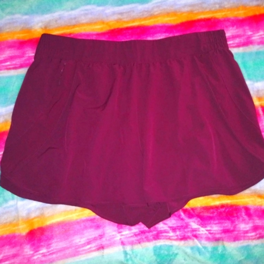 AVIA shorts